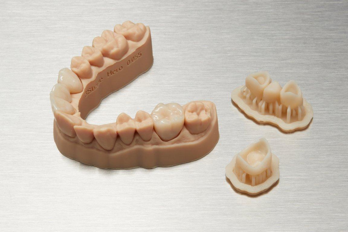 Materiali di stampa 3D professionali per l'odontoiatria digitale
