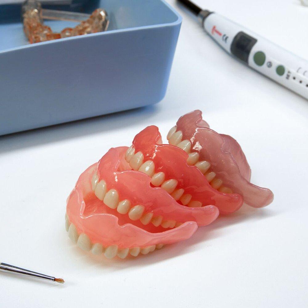 Creating digital dentures
