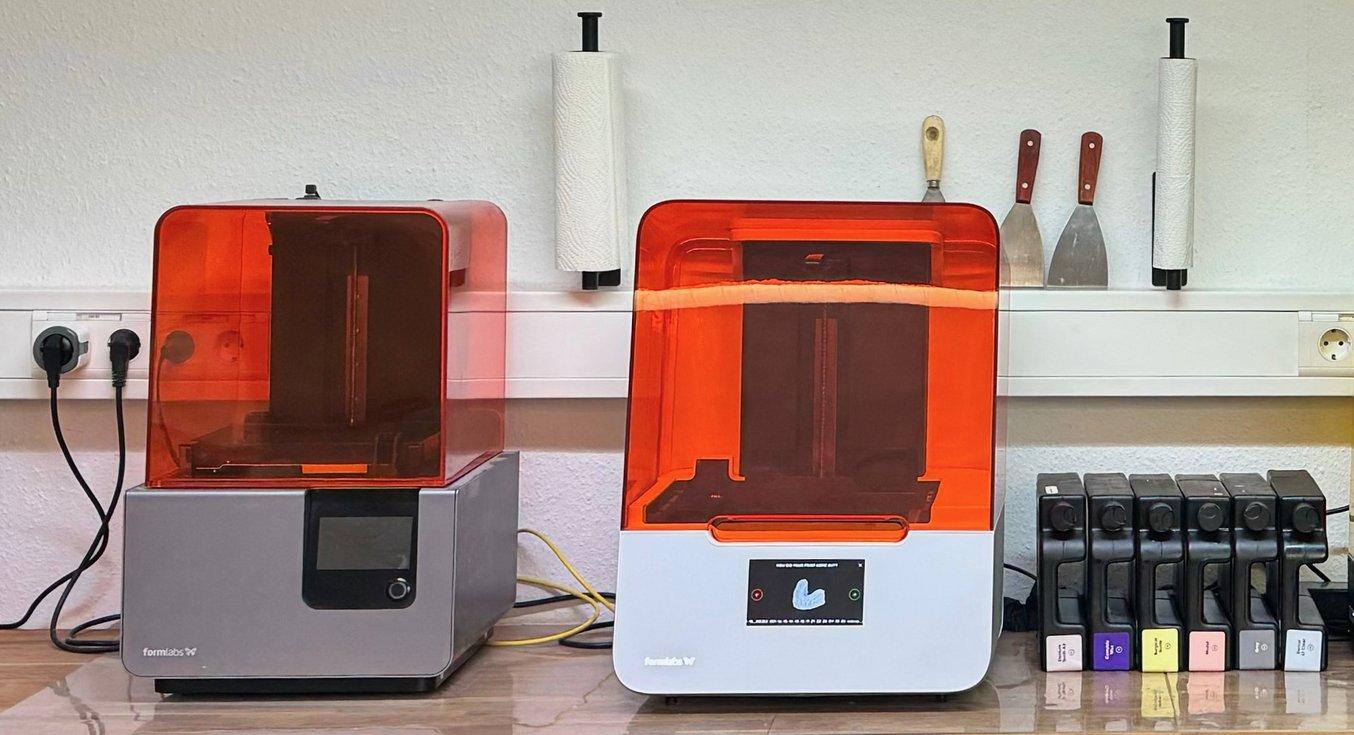 Formlabs Form 2 and Form 3B+ 3D printers and dental resin cartridges